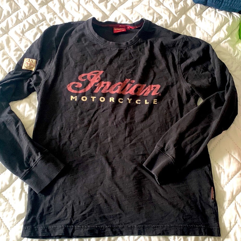 Indian motorcycle crew neck long sleeve 
Size medium
